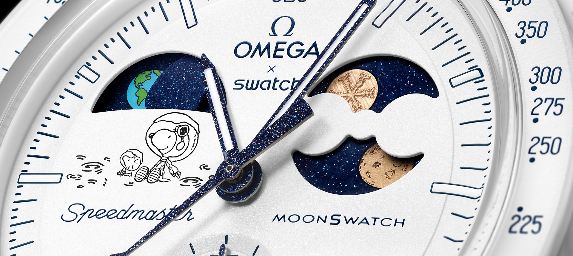 Mission to Earthphase Moon Shine Gold